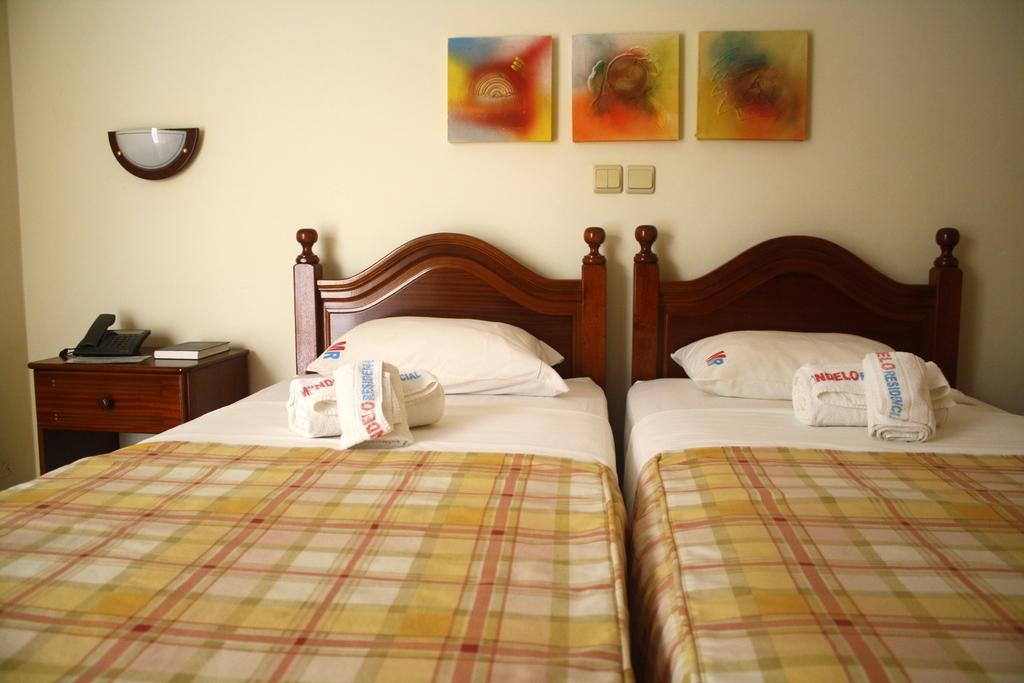 Mindelo Residencial Bed & Breakfast Rom bilde